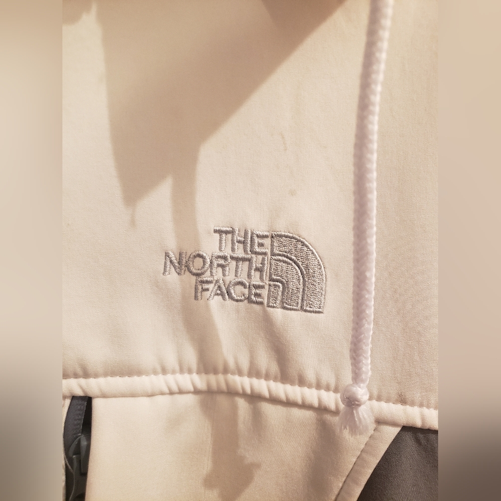 North Face Jacket - Picture 3 of 4